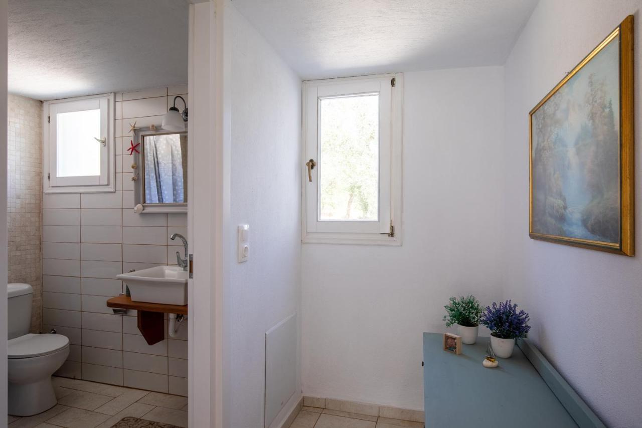 Skopelos Amigdalia Cottage エクステリア 写真