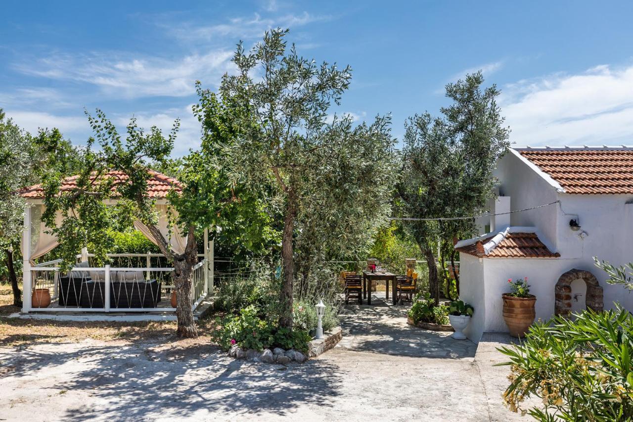 Skopelos Amigdalia Cottage エクステリア 写真