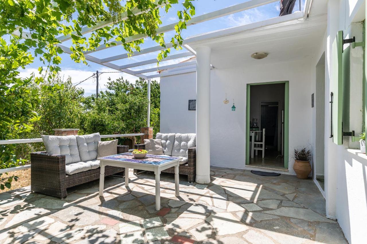 Skopelos Amigdalia Cottage エクステリア 写真
