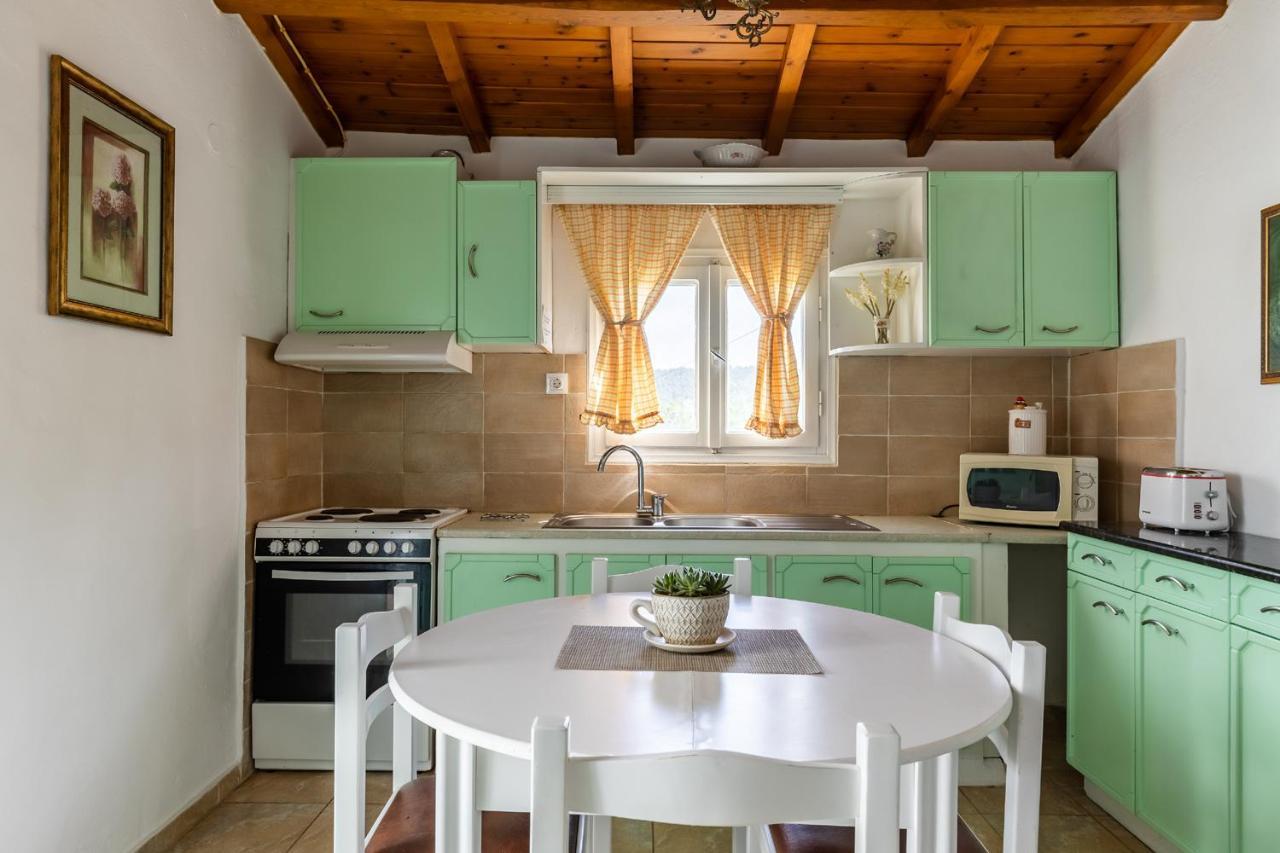 Skopelos Amigdalia Cottage エクステリア 写真